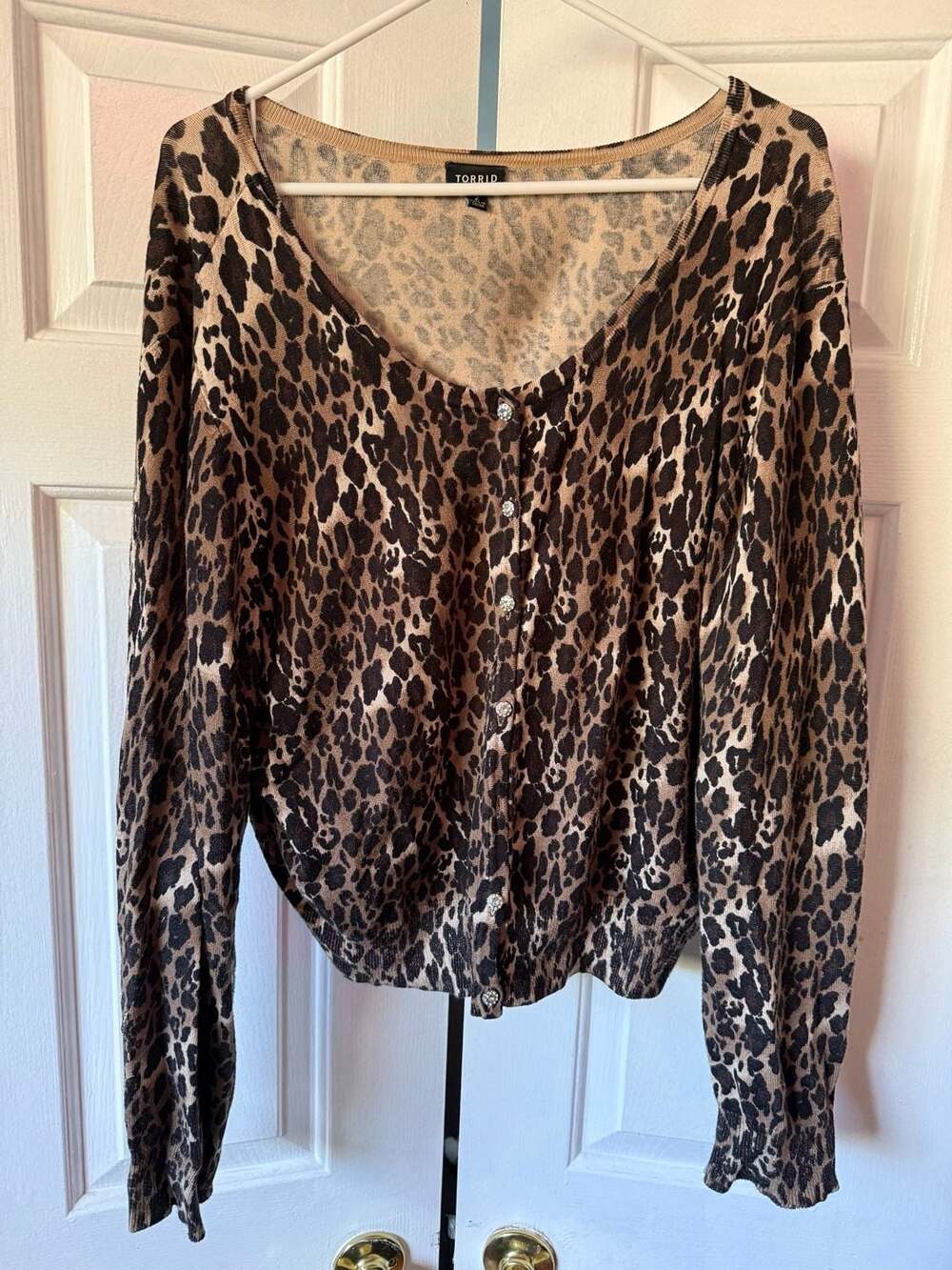 Torrid Leopard Print Rhinestone Button Cardigan Size 2 Pinup